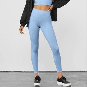 Alo Yoga leggings size S leggings RN 87370